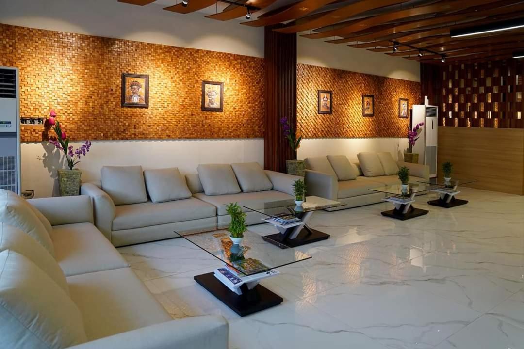 Elohim Hotel Sentani Jayapura Exteriér fotografie