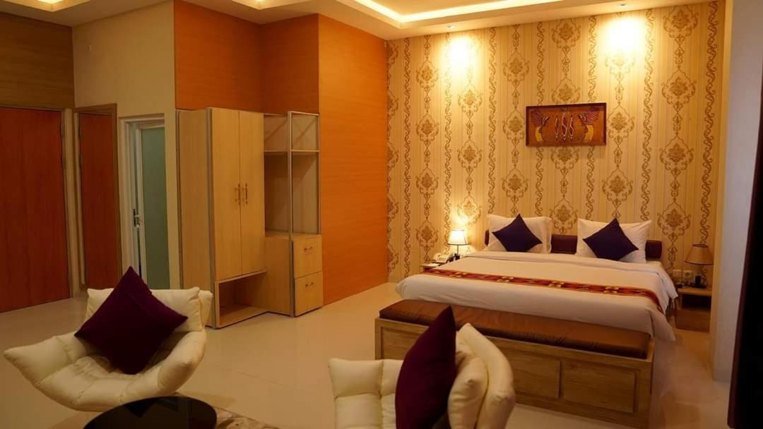 Elohim Hotel Sentani Jayapura Exteriér fotografie