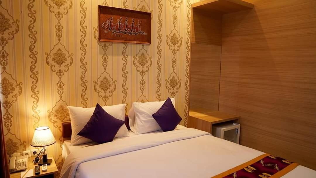 Elohim Hotel Sentani Jayapura Exteriér fotografie